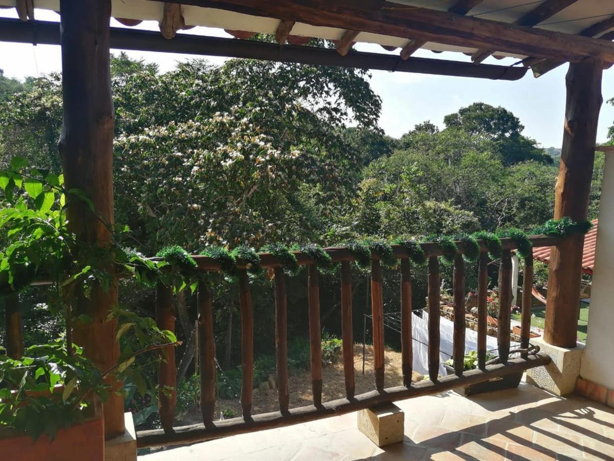 ホテル Casona Chara バリチャラ エクステリア 写真