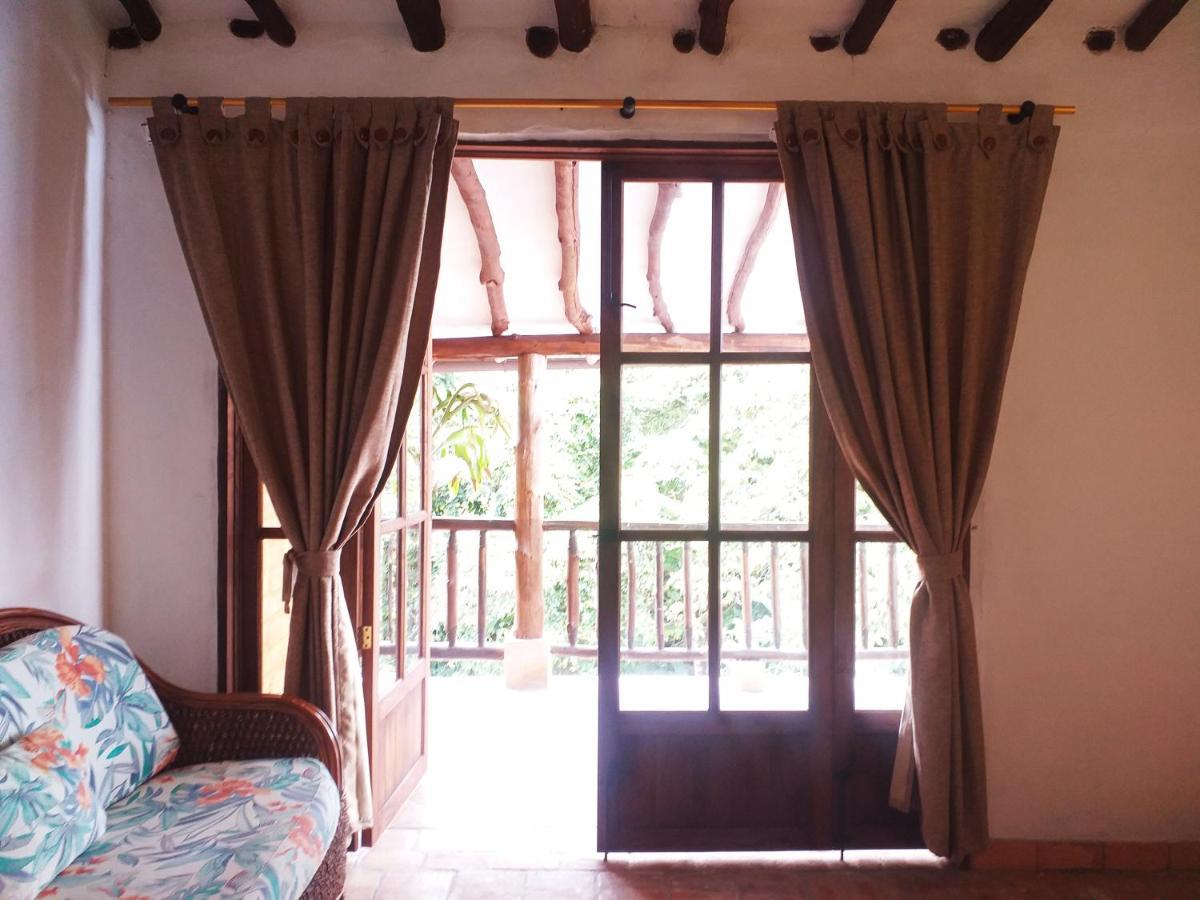 ホテル Casona Chara バリチャラ エクステリア 写真